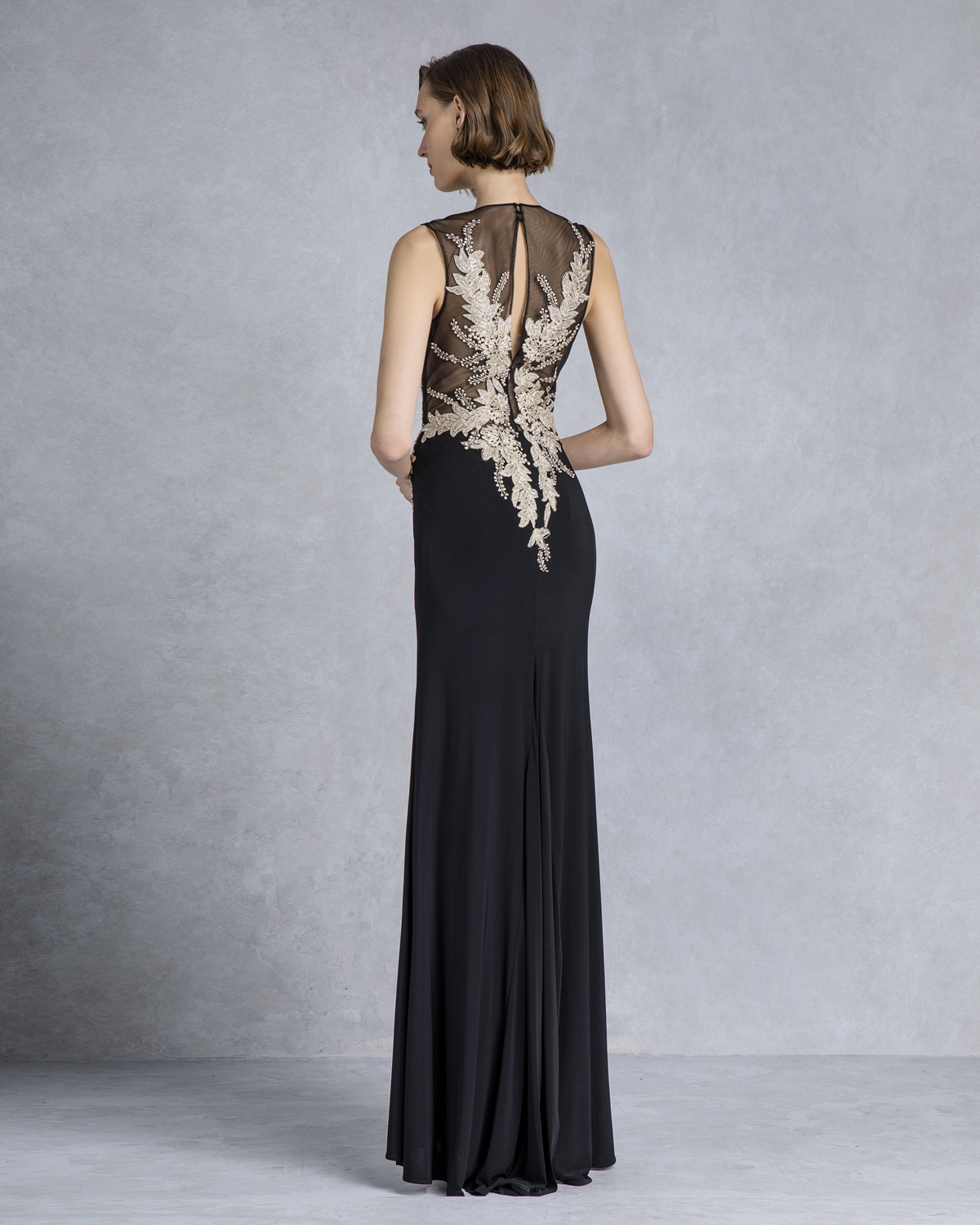 Вечерние платья / Long evening beaded dress with gold lace