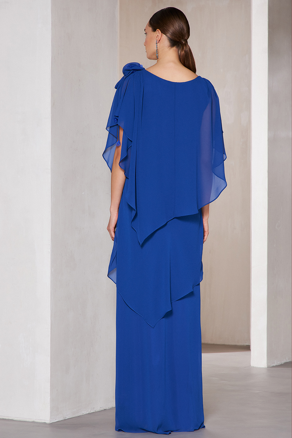 Classic Dresses / Long evening dress with chiffon for the mother of the bride